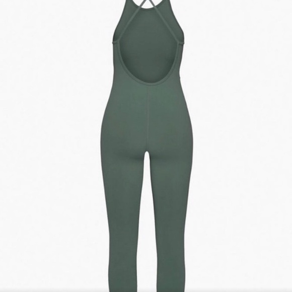 Aritzia Wilfred Free LEILA JUMPSUIT In Smokey Emerald Green - Picture 2 of 6